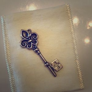 Key of St. Mary necklace James Avery